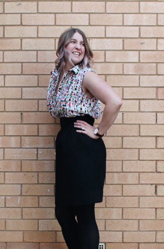 Amanda vs Sleeveless Grainline Archer